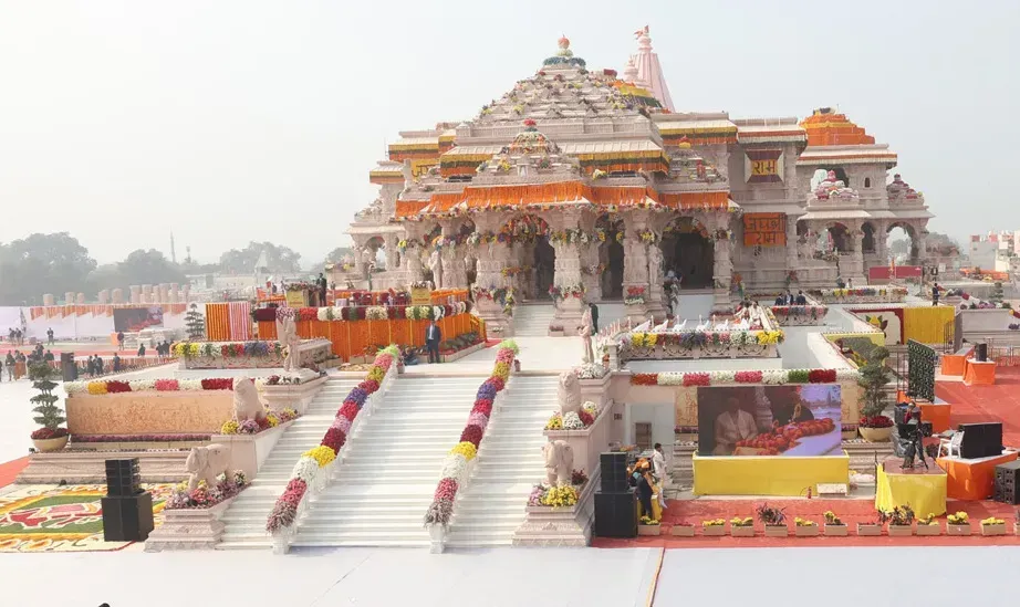 Prayagraj Sangam Snan Tour